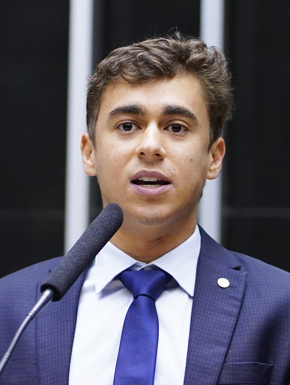 Nikolas Ferreira alega ter ouvido sobre articulação para proteger Moraes